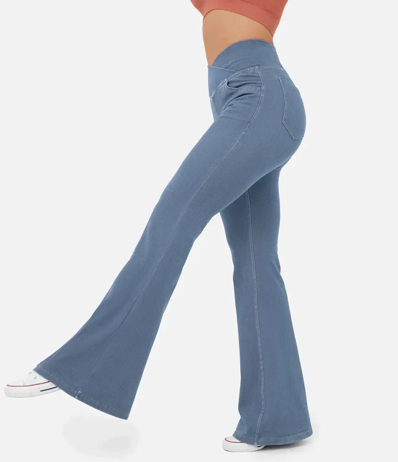 Stilvolle Bootcut-Jeans für Damen - Rosa