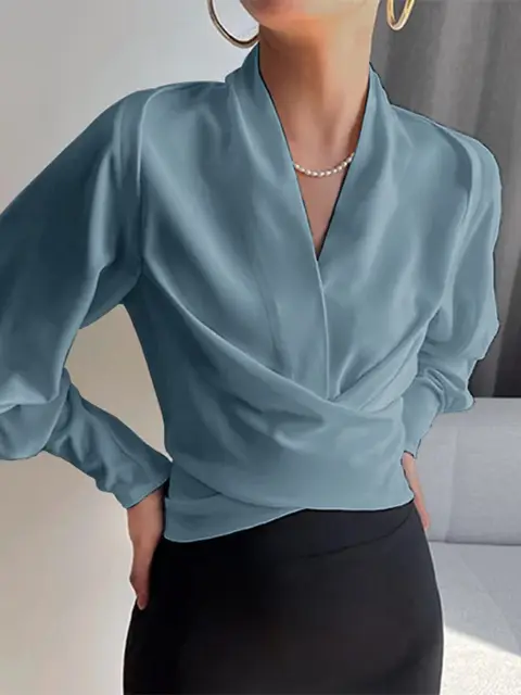 Trendy Damenbluse mit V-Ausschnitt - Elena