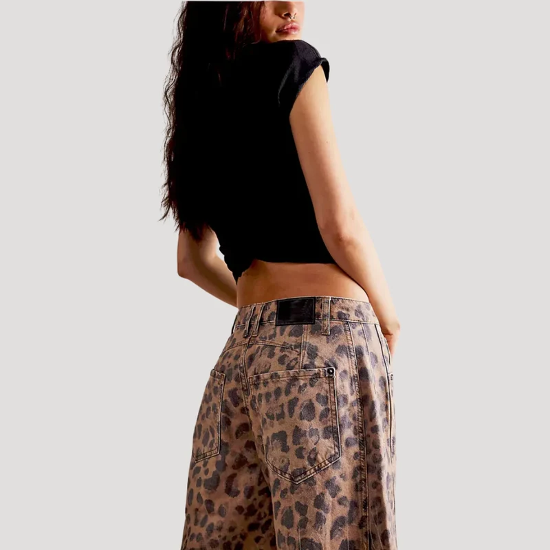 Saskia | Damen Weite Jeans Leopardenmuster Barrel Leg