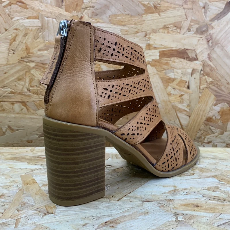 Carmela Damen-Leder-High-Heel - Kamel