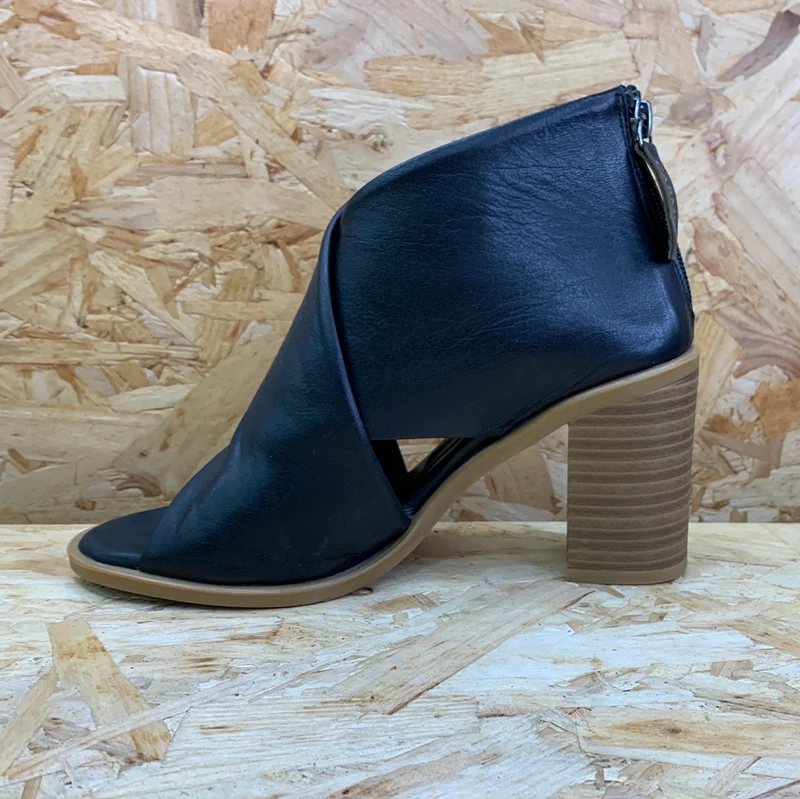 Carmela Damen-High-Heel aus Leder - Schwarz