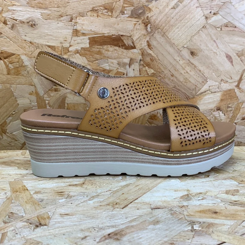 Refresh Modische Damen-Keilsandalen – Taupe