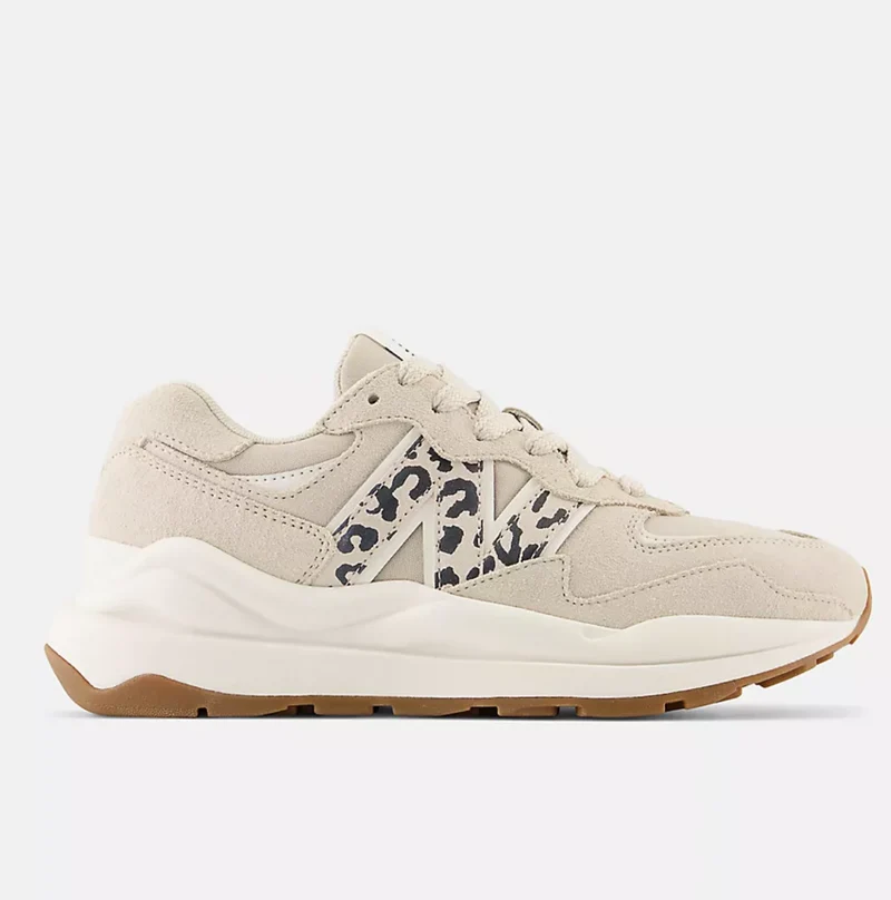 New Balance Damen 57/40 Fashion Trainer Sand
