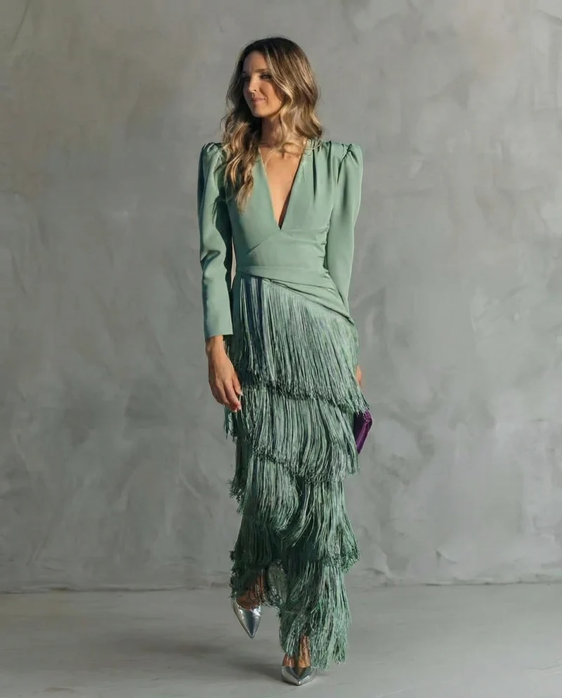 Esmeralda | Damen V-Ausschnitt Fransen Midikleid