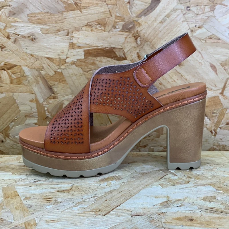 Refresh Damenmode-Sandalen mit hohem Absatz – Kamel