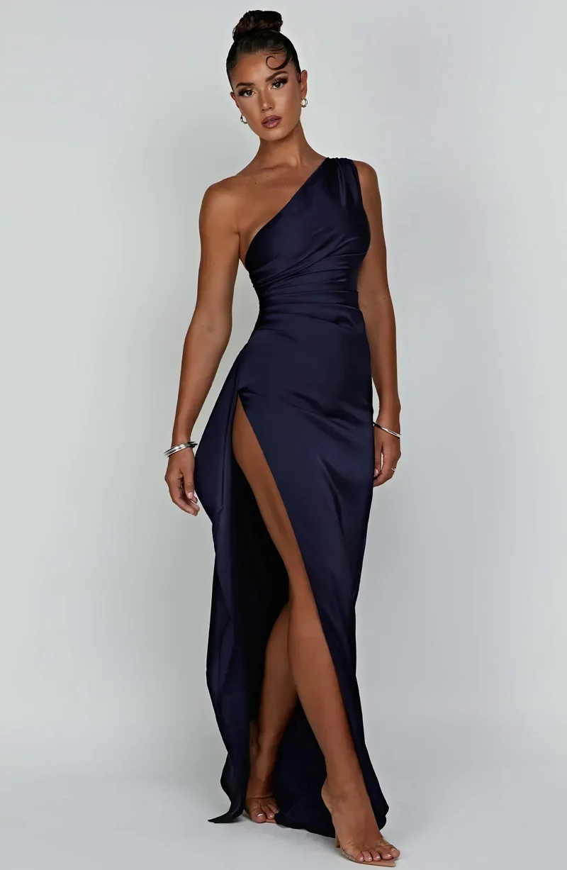 Violetta | Damen One Shoulder Maxikleid