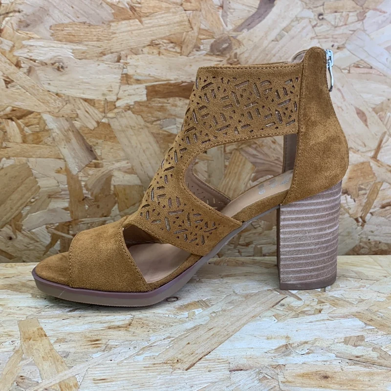 Xti Modischer Damen-High-Heel - Kamel