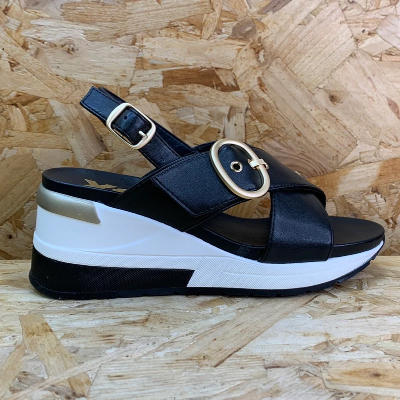 Xti Mode-Keilsandalen für Damen – Schwarz