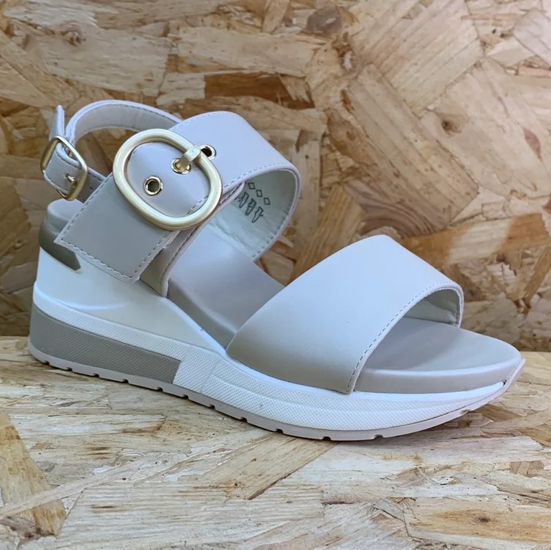 Xti Modische Damen-Keilsandalen – Eis