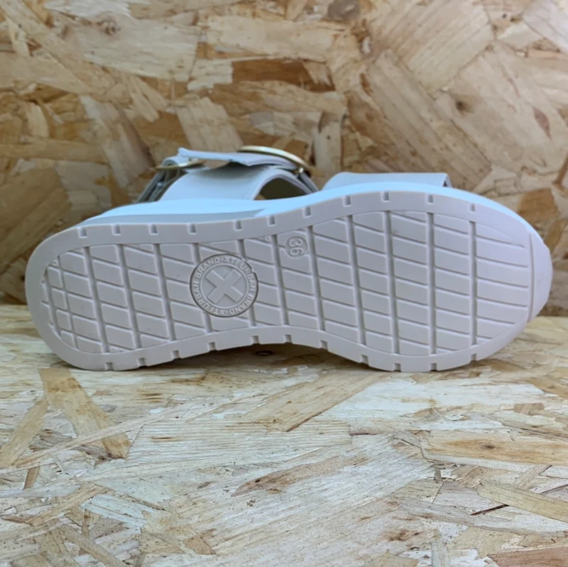Xti Modische Damen-Keilsandalen – Eis