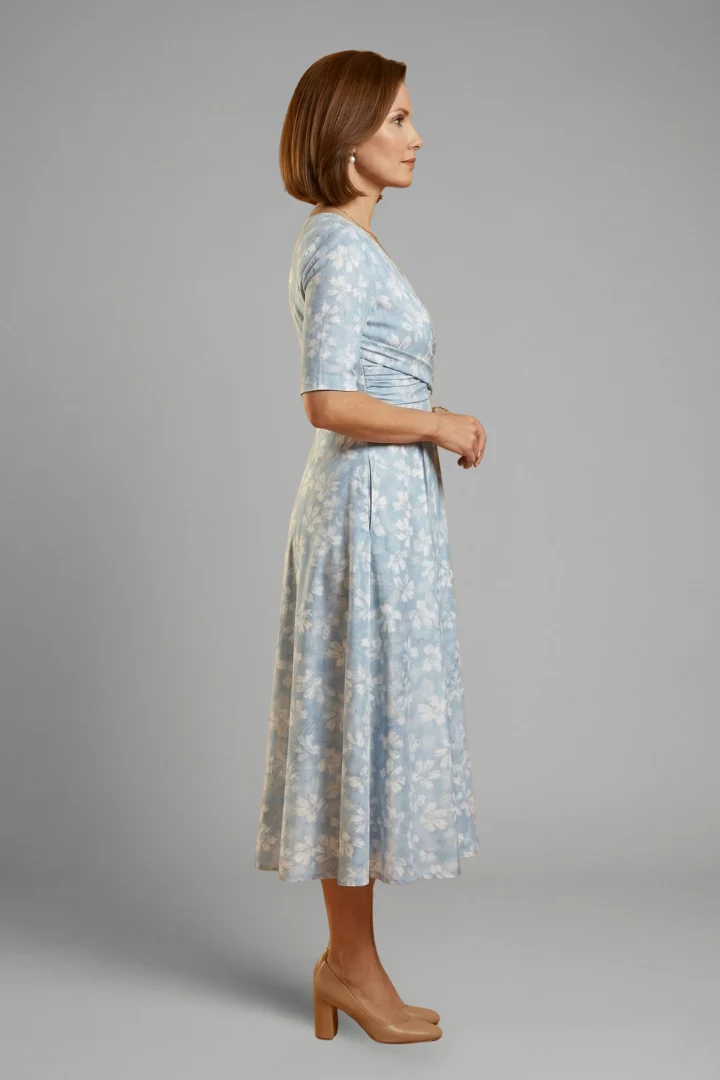 Anja | Damen Wickelkleid mit V-Ausschnitt Blumenmuster Midi