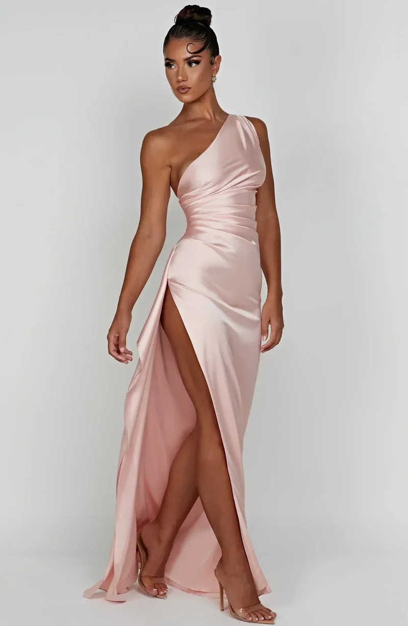 Lysandra | Damen One-Shoulder Abendkleid mit Schlitz
