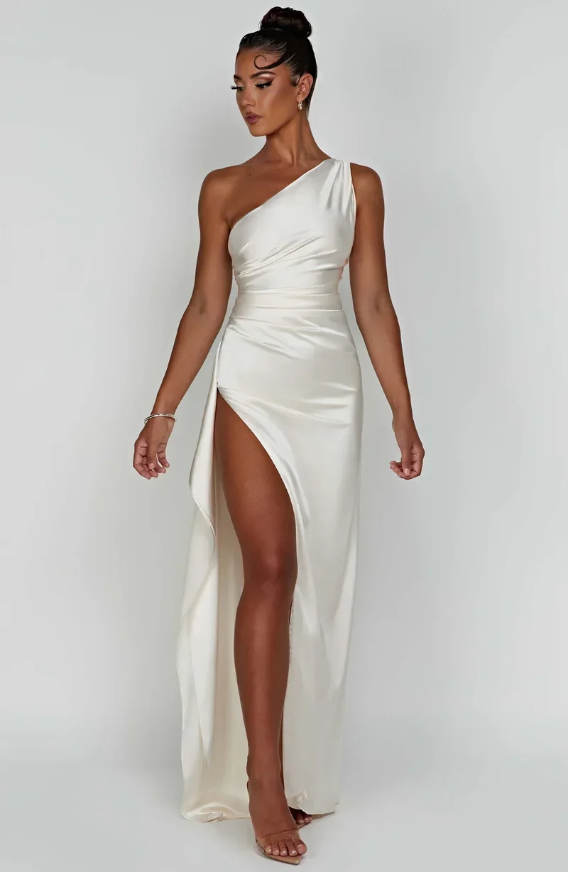 Lysandra | Damen One-Shoulder Abendkleid mit Schlitz
