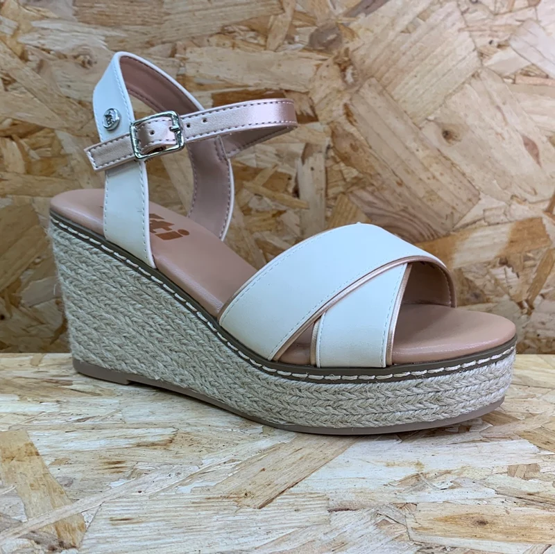 Xti Mode-Keilsandalen für Damen – Beige