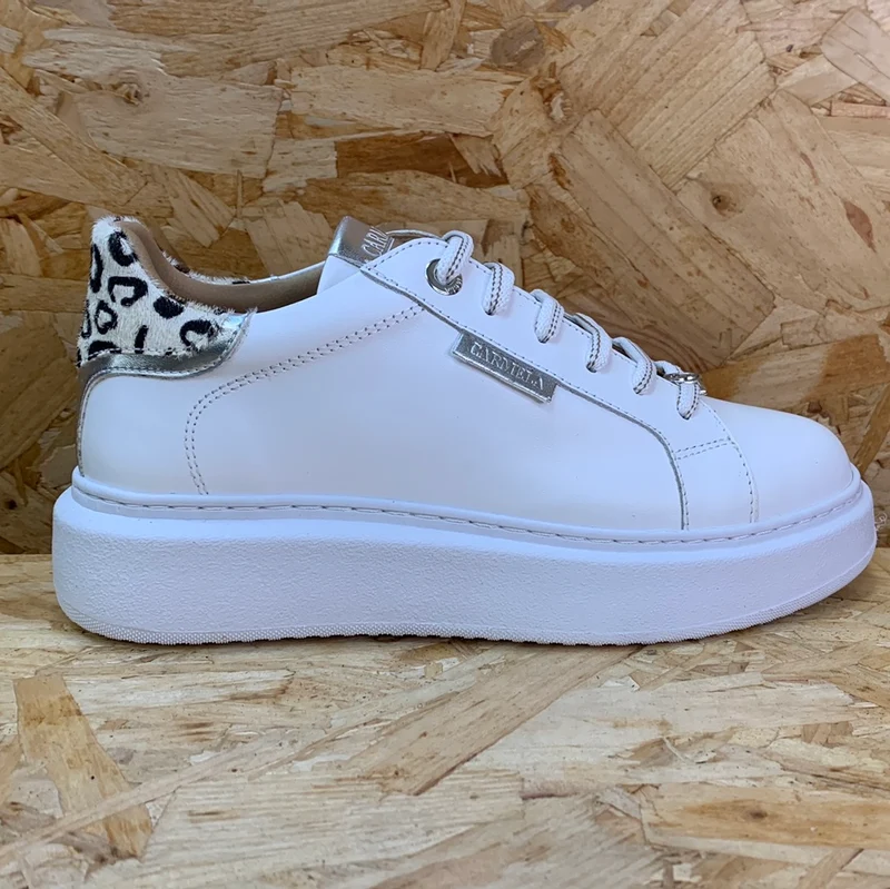 Carmela Mode-Sneaker aus Leder für Damen – Weiß / Silber