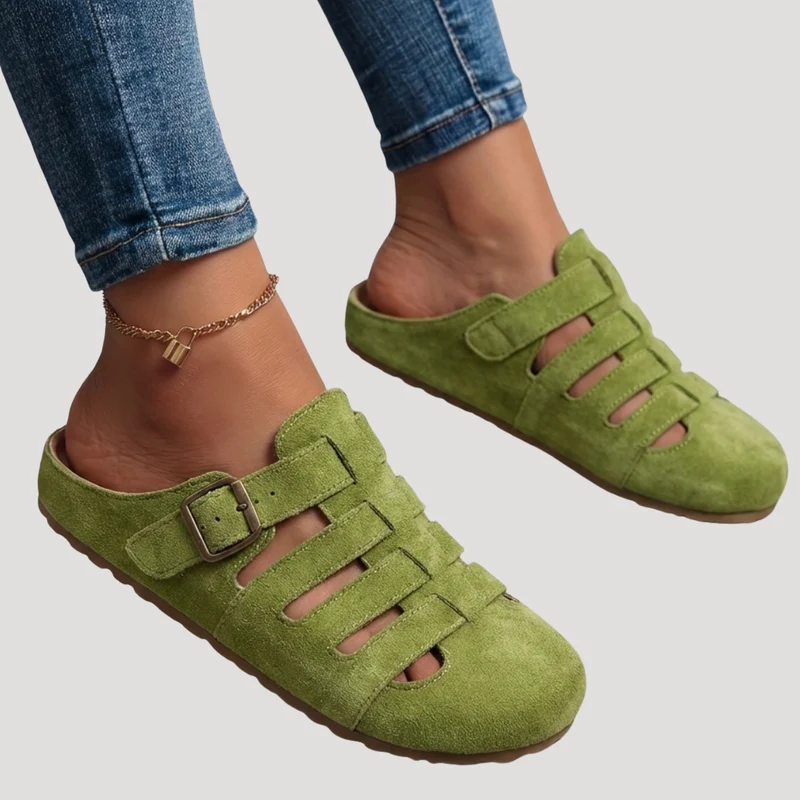 Matilda | Damen Schnallen Clogs mit Cut-Out Details