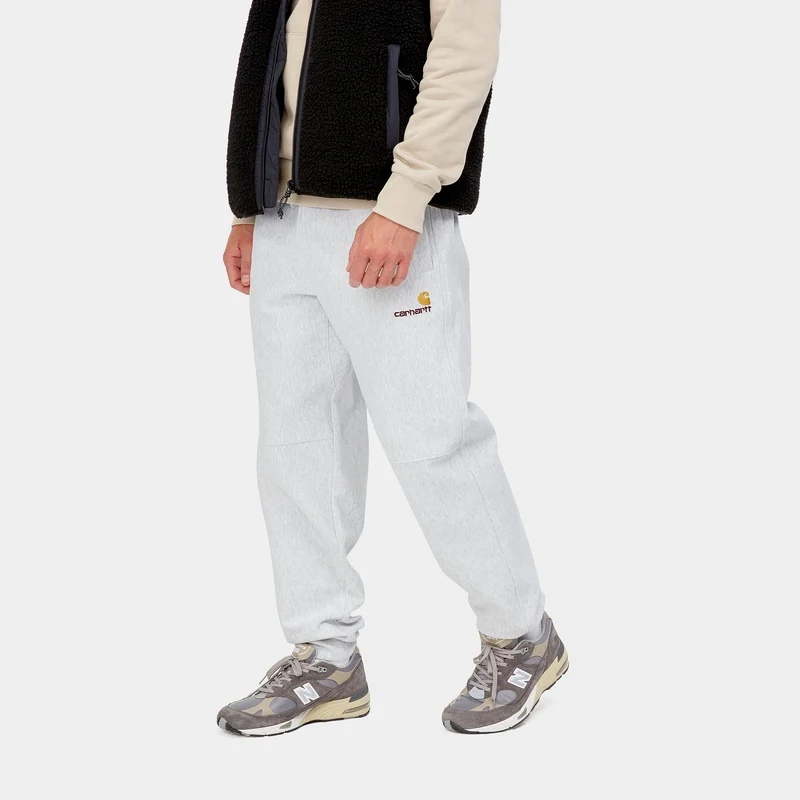 Carhartt WIP Herren American Script Jogginghose - Aschgrau