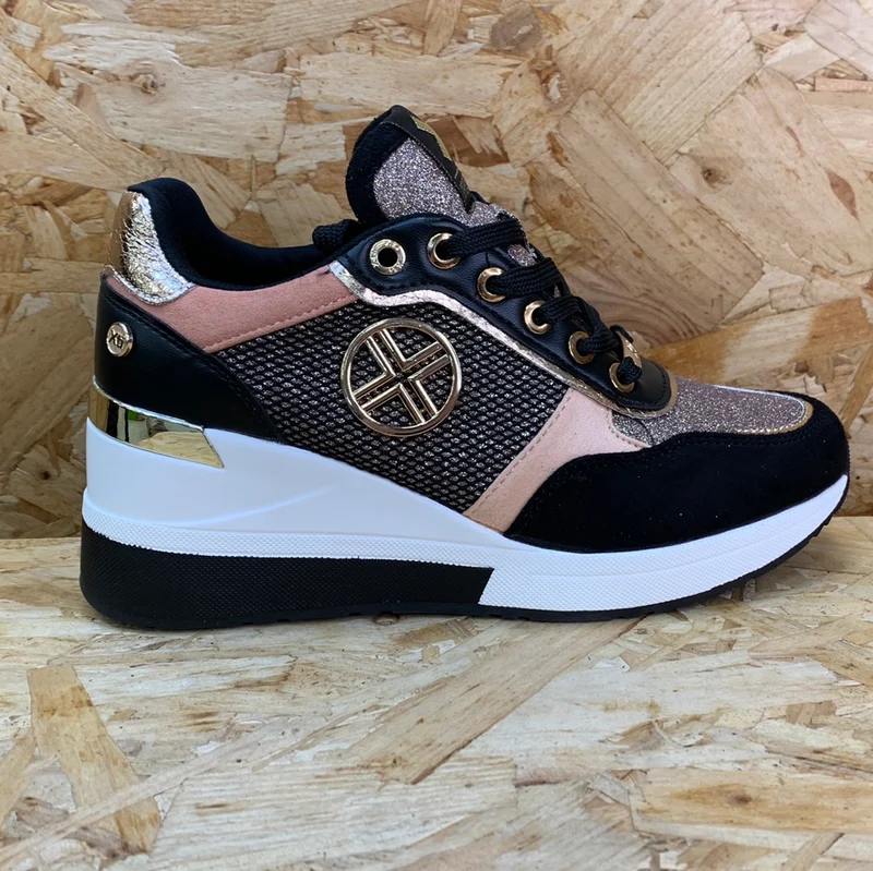 Xti Modische Damen-Sneaker mit Keilabsatz – Schwarz