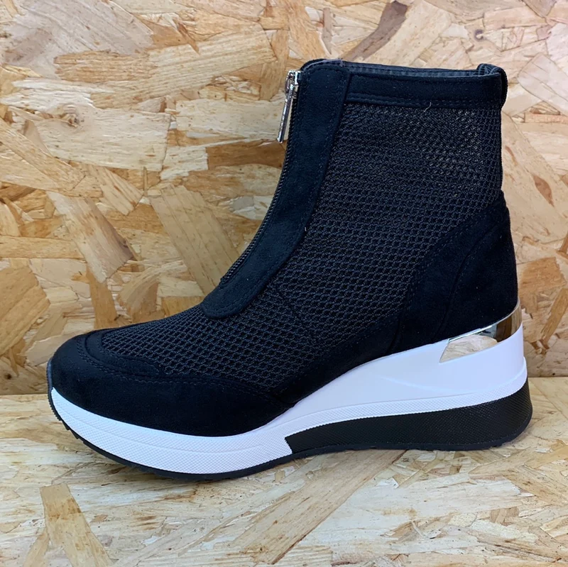 Xti Modische Damen-Sneaker mit Keilabsatz – Schwarz