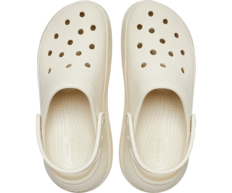 Crocs Unisex Classic Crush Clog – Knochen