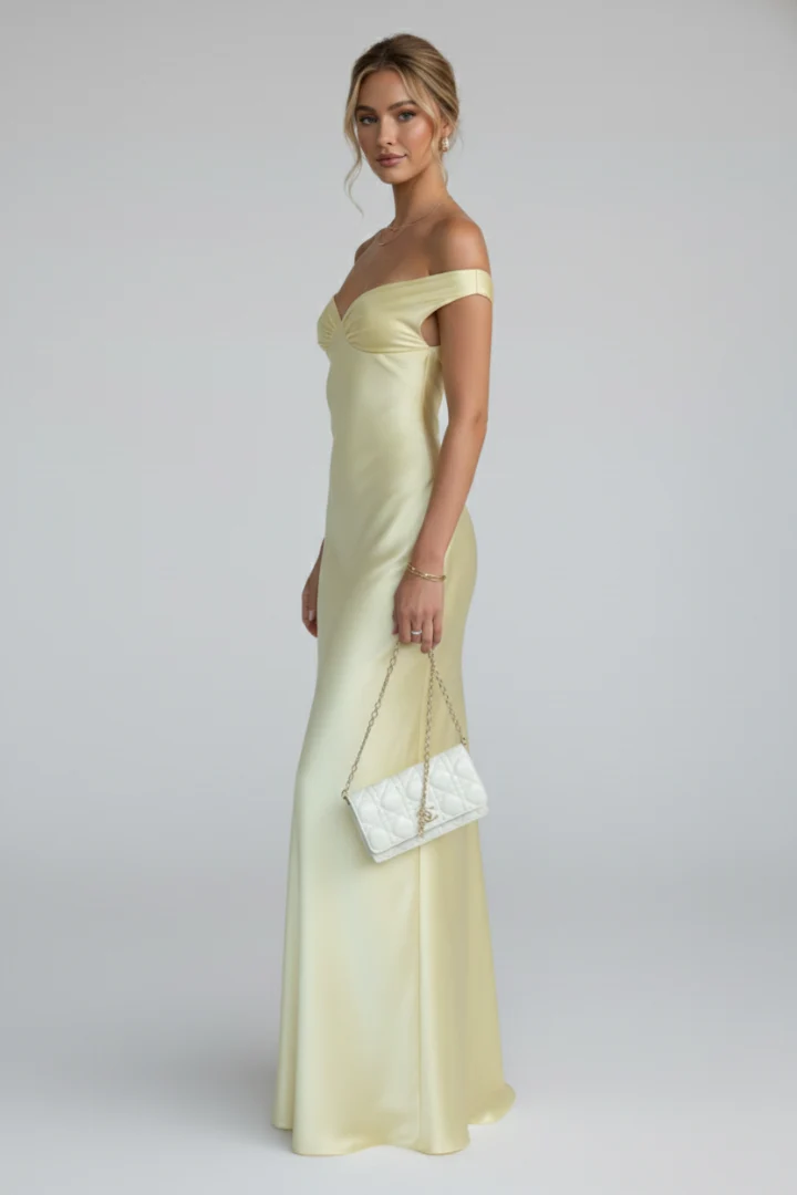 Estelle | Damen Off-Shoulder Maxikleid in Champagner