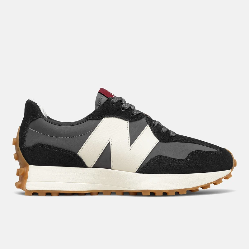 New Balance Damen 327 Fashion Trainer – Black Moonbeam