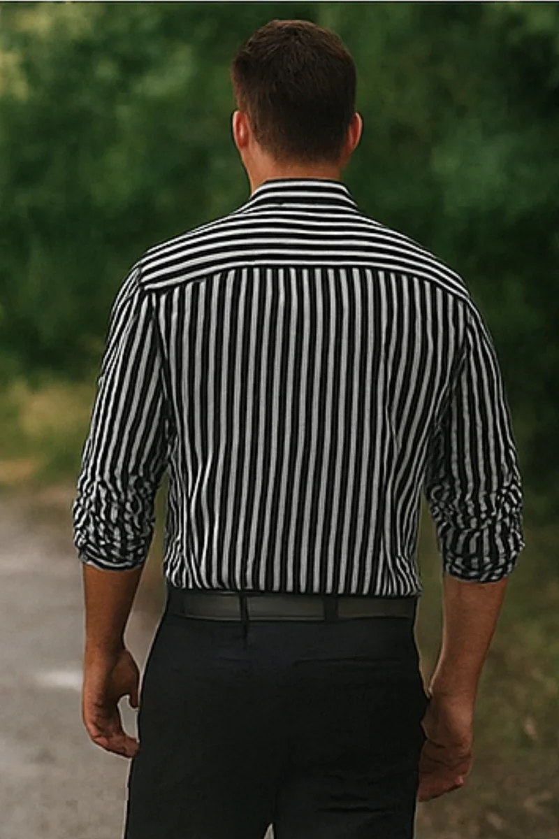 William Elegantes Gestreiftes Hemd | Schwarz