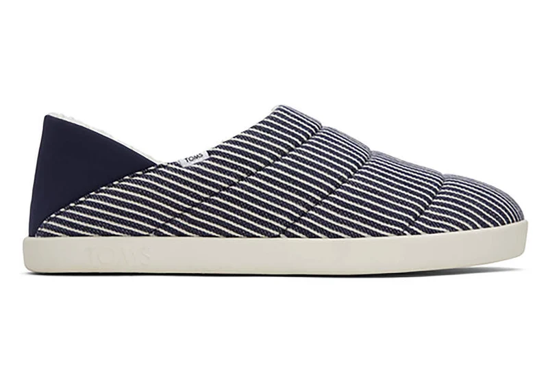 TOMS Herren Ezra Railroad Stripe Slipper – Marineblau