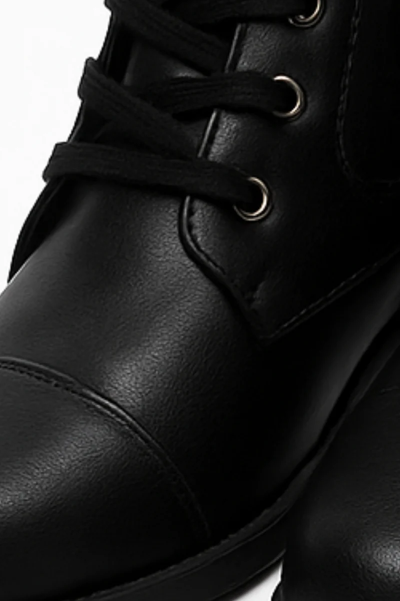 Miya Lederstiefel mit Reißverschluss | Schwarz
