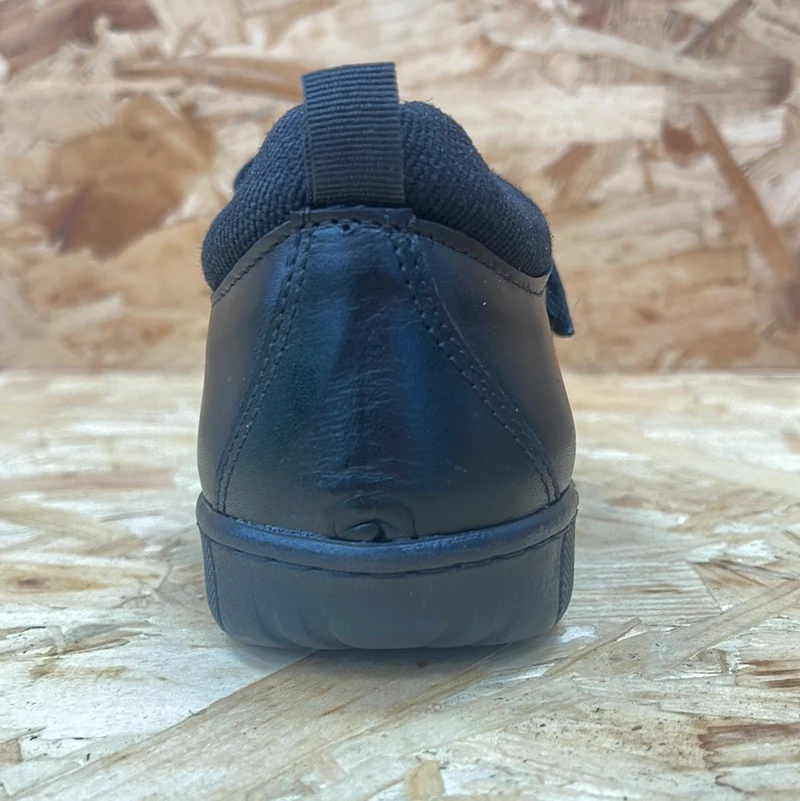Petasil Wagner-Lederschuh für Kinder – Schwarz