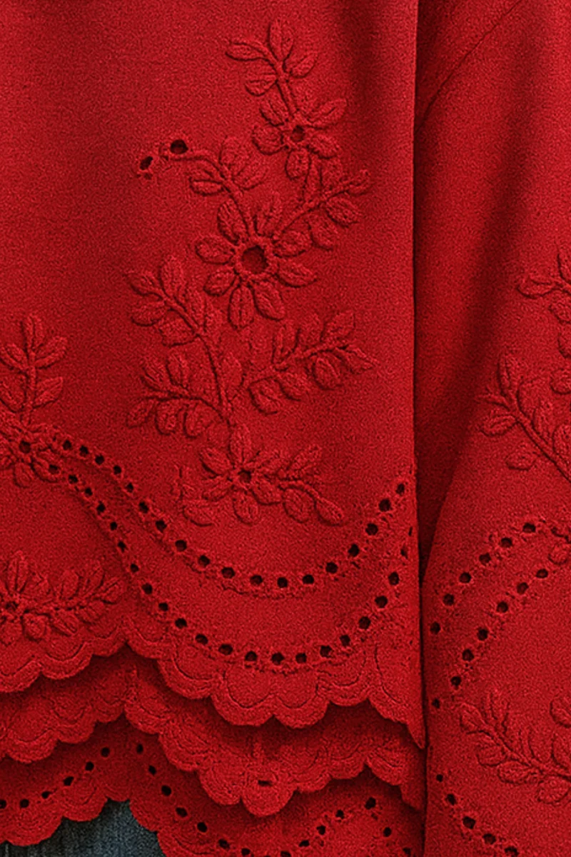 Lucia | Jumper mit Spitzen-Details