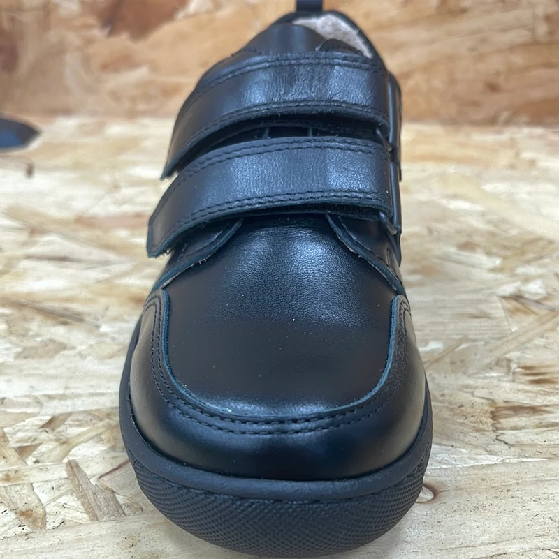 Petasil Vitorino-Lederschuh für Kinder – Schwarz