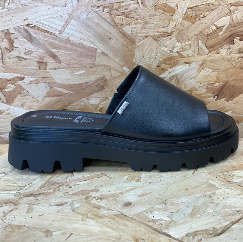 S. Oliver Damen Slip-On-Ledersandale – Schwarz