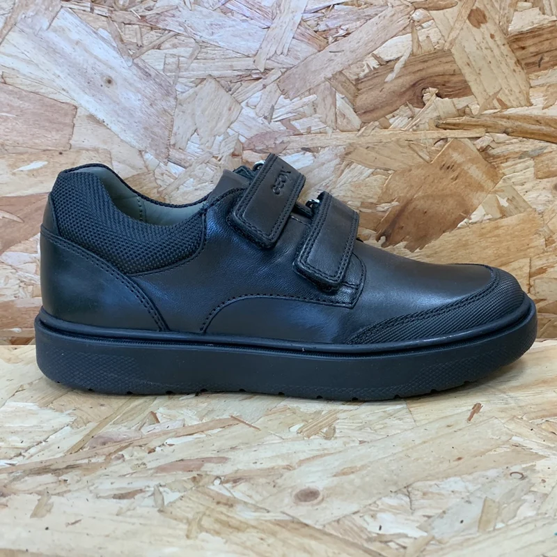 Geox Riddock BF Schulschuhe für Kinder – Schwarz
