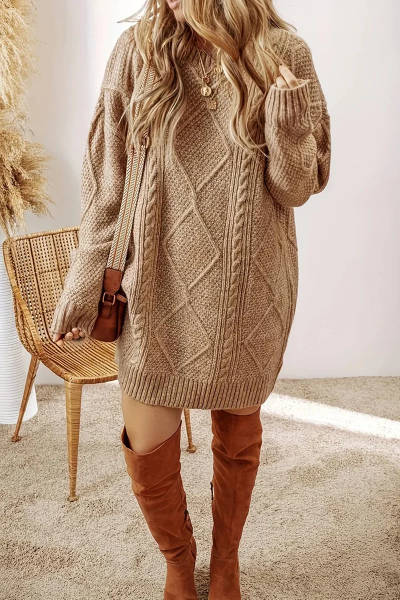 Juna | Strickkleid mit Zopfmuster