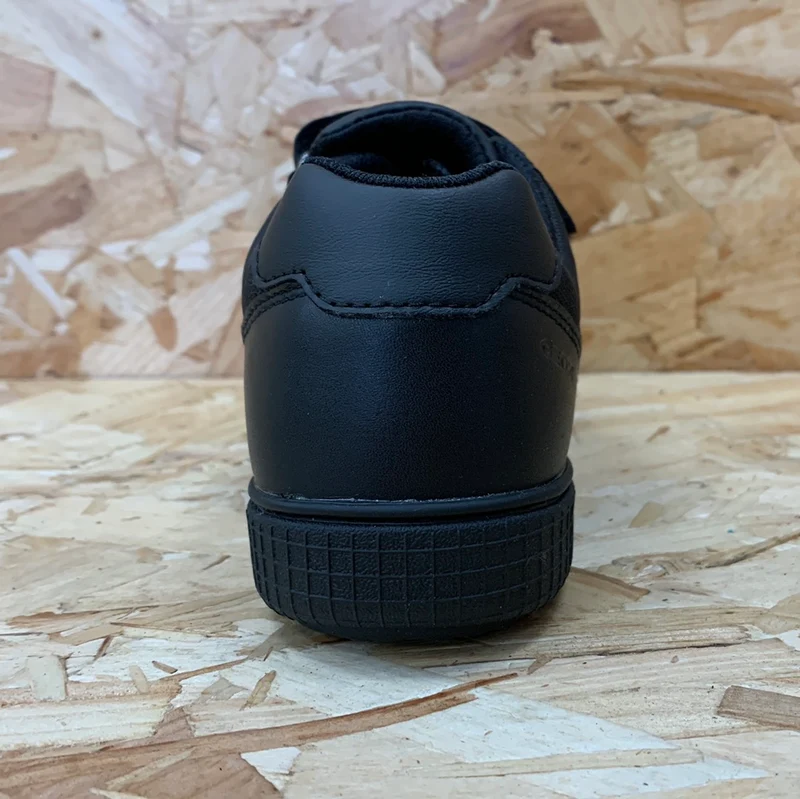 Geox Kinder Poseido BA Schulschuhe – Schwarz