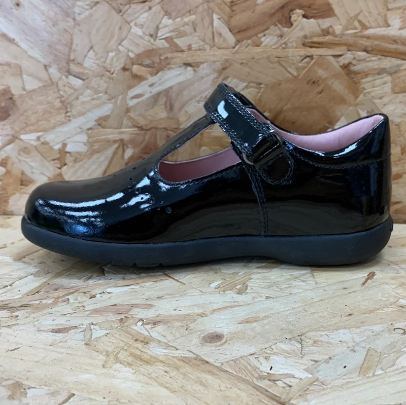 Geox Naimara GB Lacklederschuh für Kinder – Schwarz