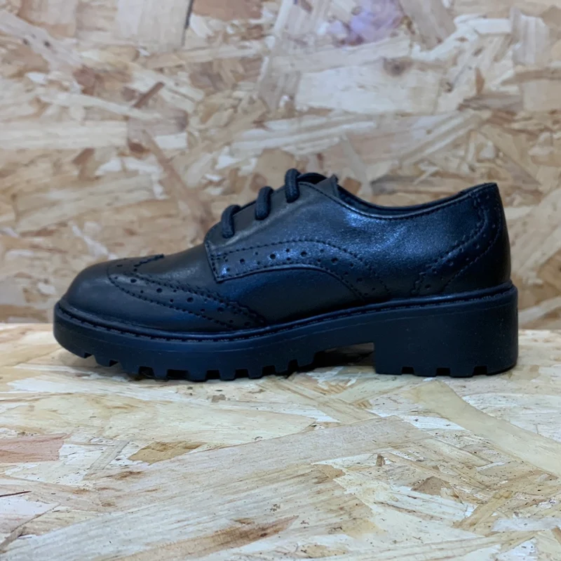 Geox Kinder Casey N Nappaleder-Schulschuh – Schwarz