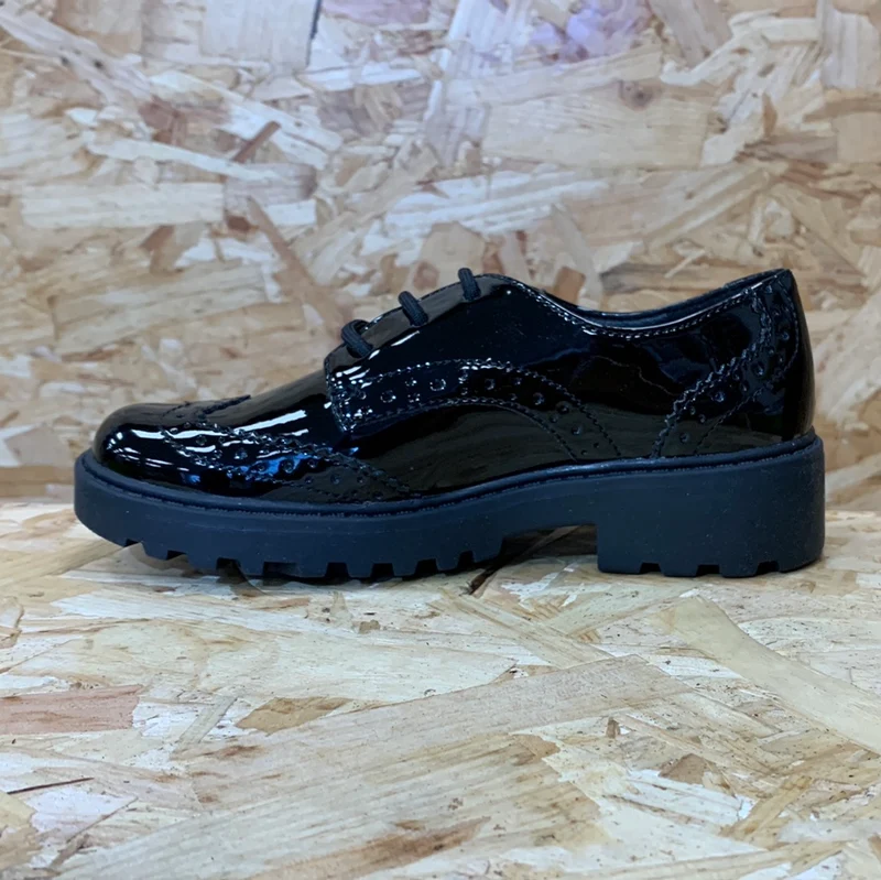 Geox Kinder Casey N Patent Schulschuh – Schwarz