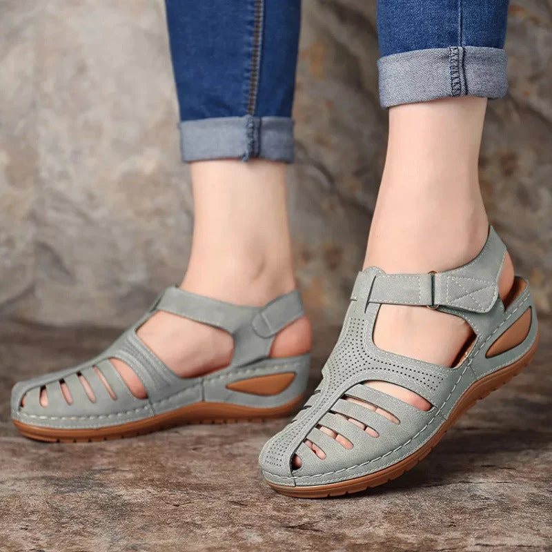 Mira | Bequeme Orthopädische Cut-Out Keilabsatz Sandale