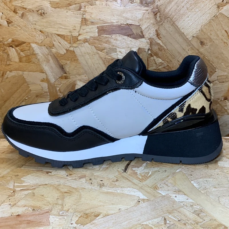Carmela Mode-Sneaker aus Leder für Damen – Ice