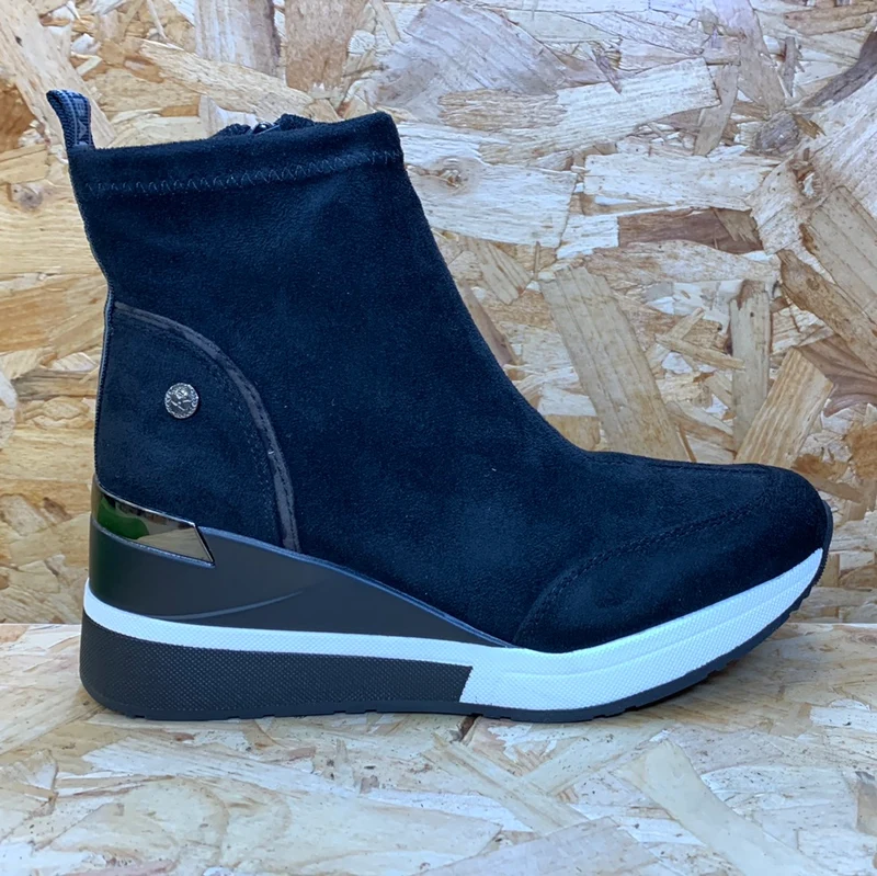Xti Mode-Stiefeletten-Sneaker für Damen – Schwarz