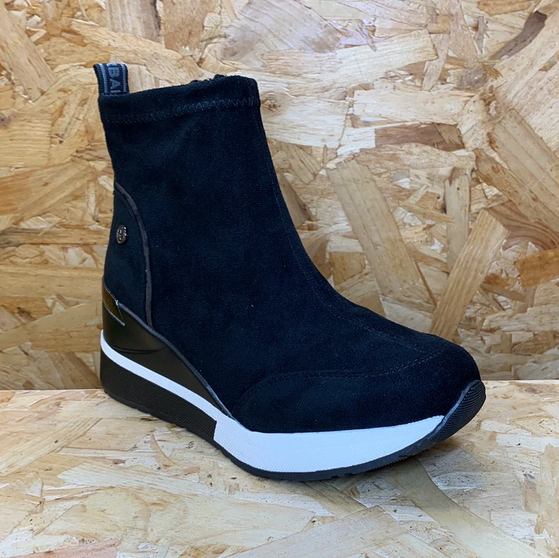 Xti Mode-Stiefeletten-Sneaker für Damen – Schwarz