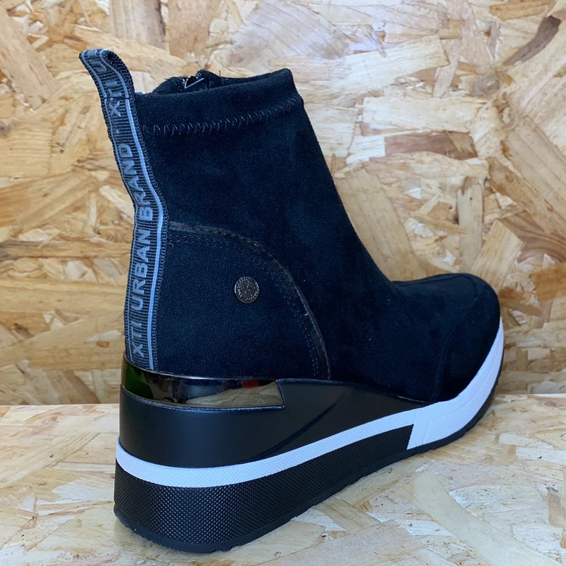 Xti Mode-Stiefeletten-Sneaker für Damen – Schwarz