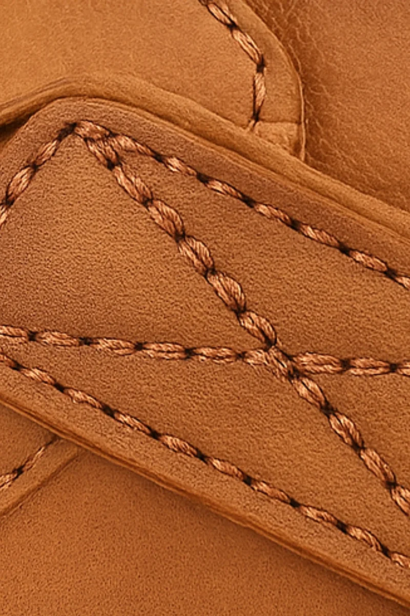 Aleera Sneakers | Braun