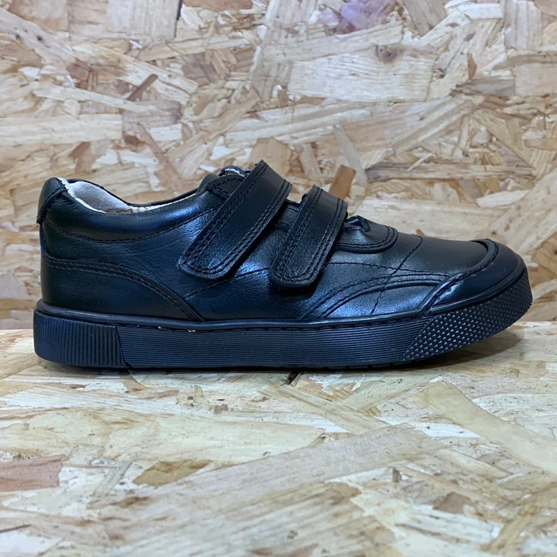 Petasil Kinder Luke II Lederschuh – Schwarz