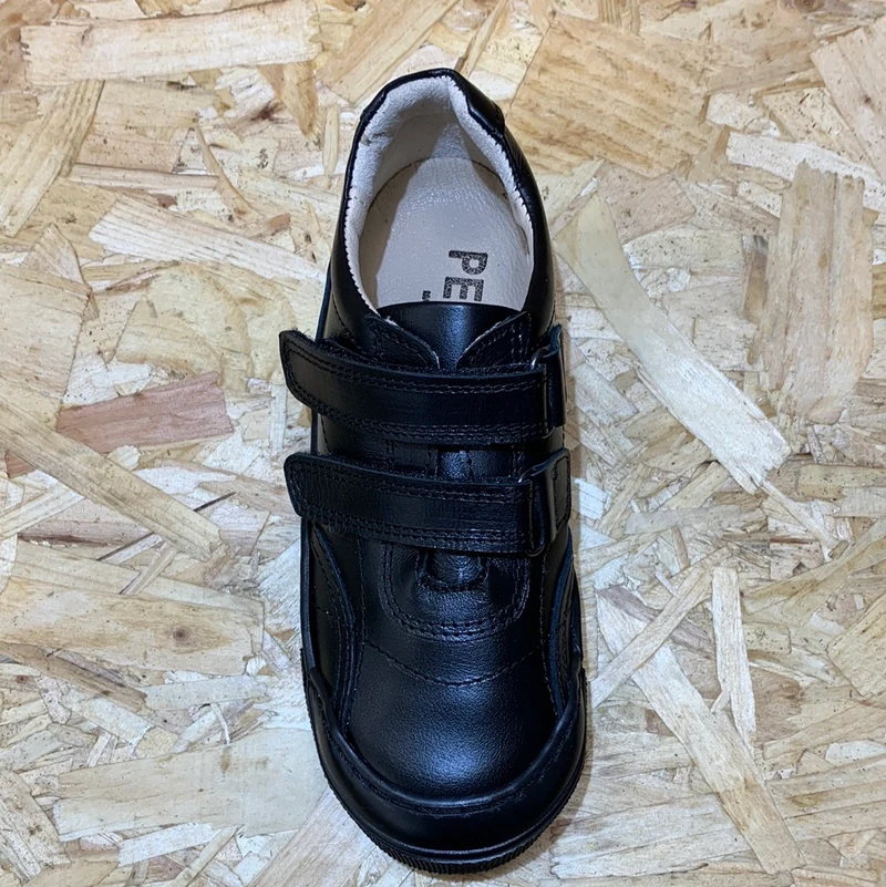 Petasil Kinder Luke II Lederschuh – Schwarz