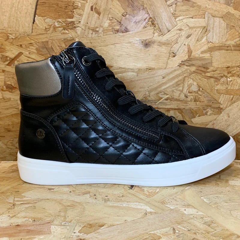 Xti Modische High-Top-Sneaker für Damen – Schwarz