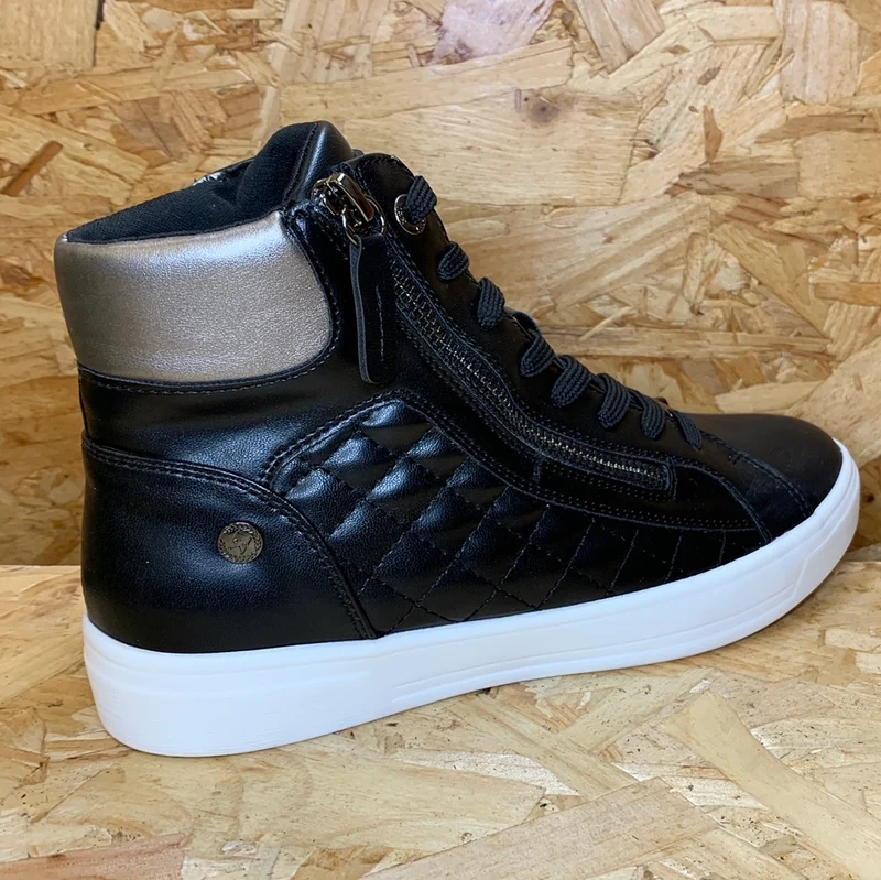 Xti Modische High-Top-Sneaker für Damen – Schwarz