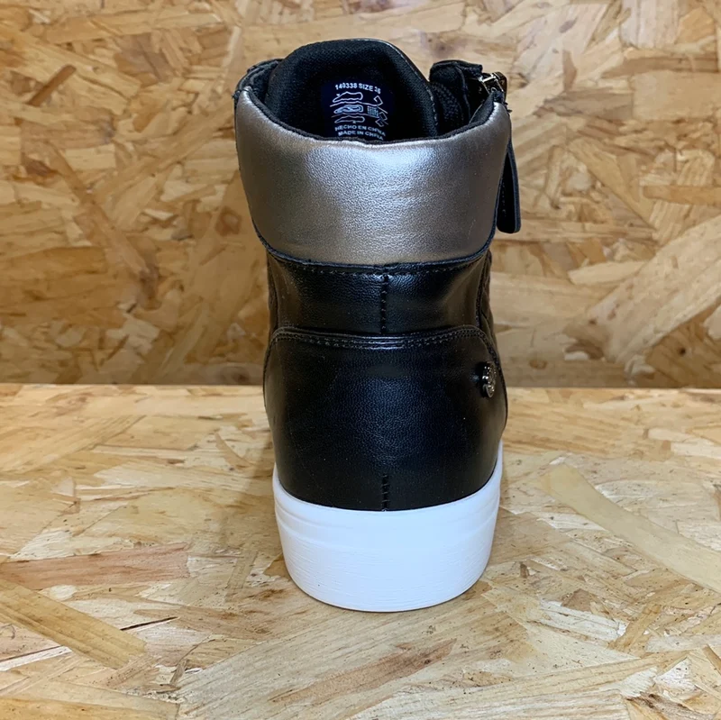 Xti Modische High-Top-Sneaker für Damen – Schwarz